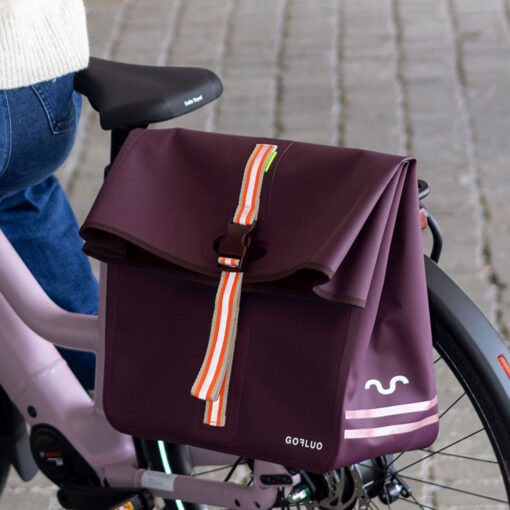 GoFluo | Houston 2.0 | Fahrrad Gepäcktasche | wasserdicht | reflektierend | Burgundy – Bild 2