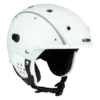 Weißer Casco SP-3 Prime Skihelm mit seitlichen Belüftungsöffnungen und gepolstertem Kinnriemen in Seitenansicht.