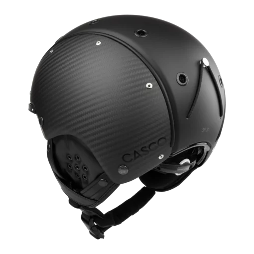 Schwarzer Casco SP-3 Eden Skihelm mit Carbon-Schale, seitlichen Belüftungsöffnungen und gepolstertem Kinnriemen in Nahaufnahme.