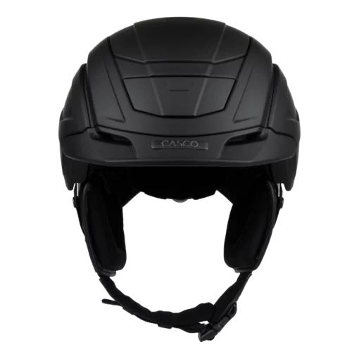 Schwarzer Casco SP-5 Prime Skihelm in Frontansicht mit Ohrpads und verstellbarem Kinnriemen.